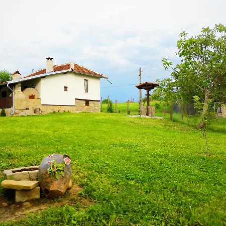 House Nadezhda