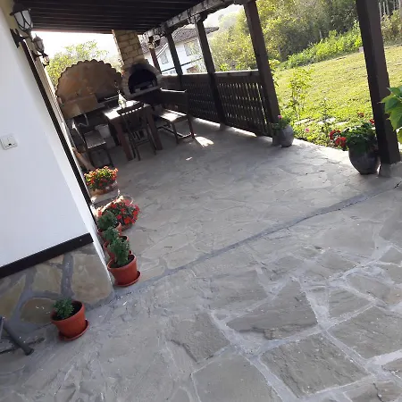 House Nadezhda * Maryan